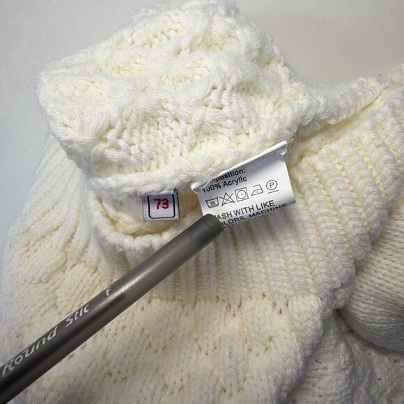 Baby Hooded Cardigan Sweater Pom Pom 6-12 mo Ivory Acrylic - Picture 5 of 6